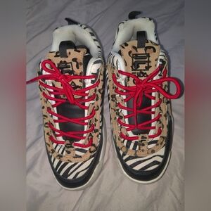 Fila disrupter II animal black woman's size 7 sneakers